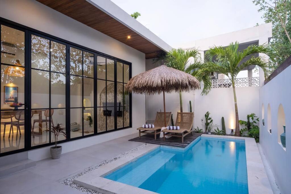 Perfect Hideaway, Great Location!